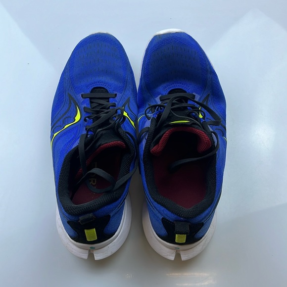 Saucony Kinvara 13 Sneakers - Size 11 - N186-13 - Picture 3 of 5